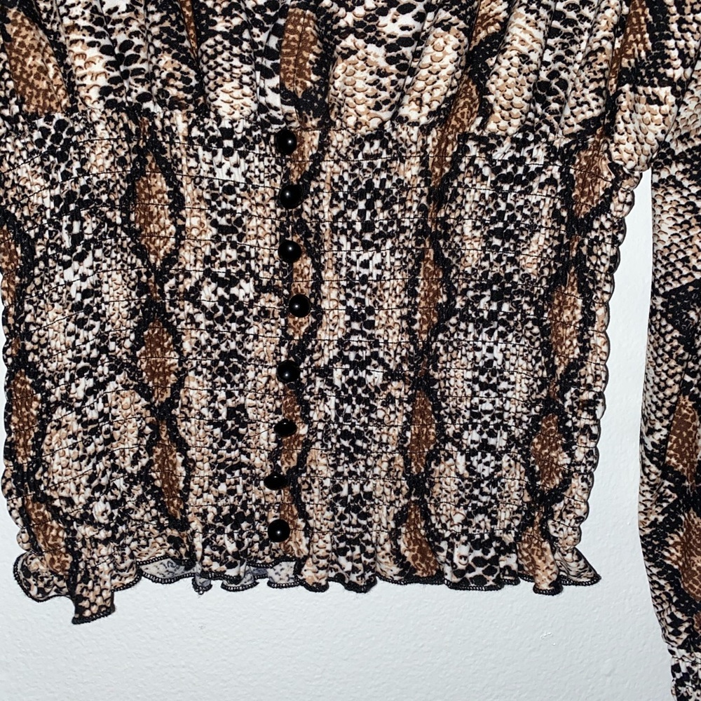Women’s Blouse